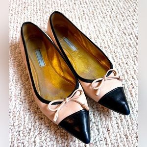Prada Pointed Toe Bicolor Flat 39
